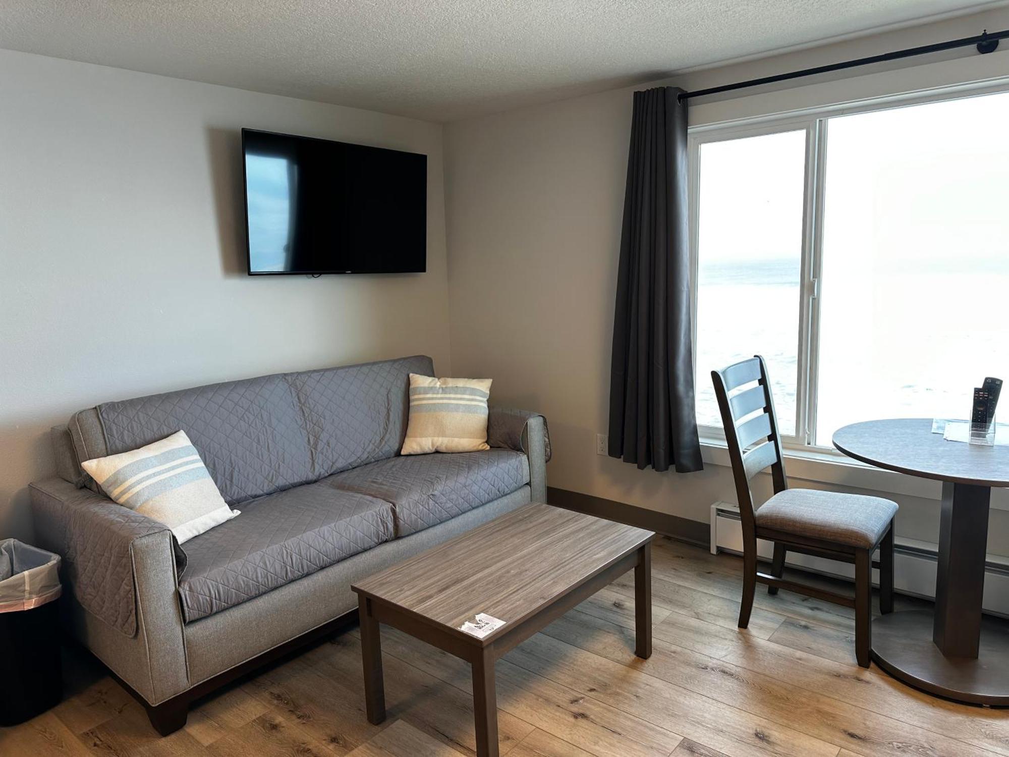 West Beach Suites Линкольн-Сити Экстерьер фото